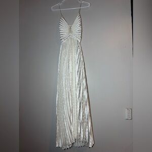 BEULAH LONDON Pleated Dot Midi Dress size M NEW